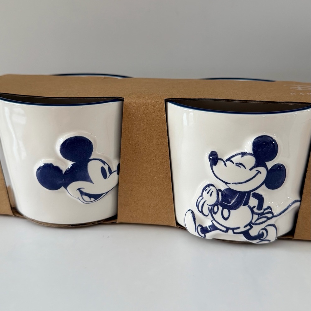 Disney Minnie & Mickey Mouse Double Sided Ramekin 8 oz each Set of 4 - Picture 5 of 13